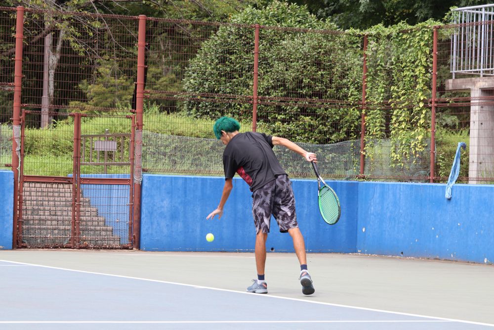 硬式テニスサークル ADVANTの活動写真